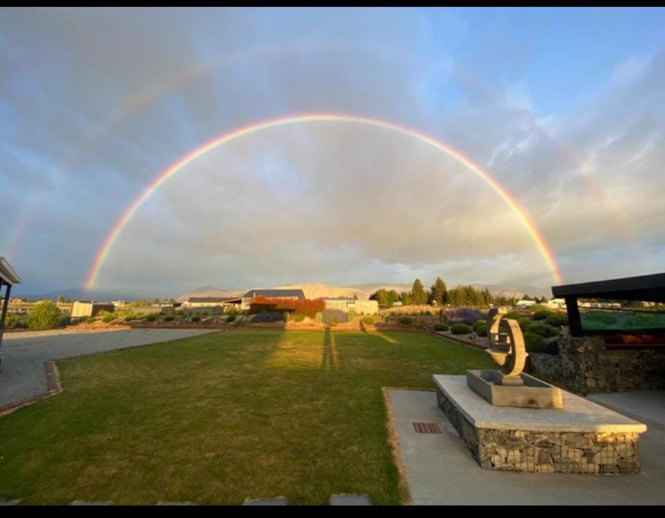 Вилла Lh Twizel Fountain Retreat Экстерьер фото